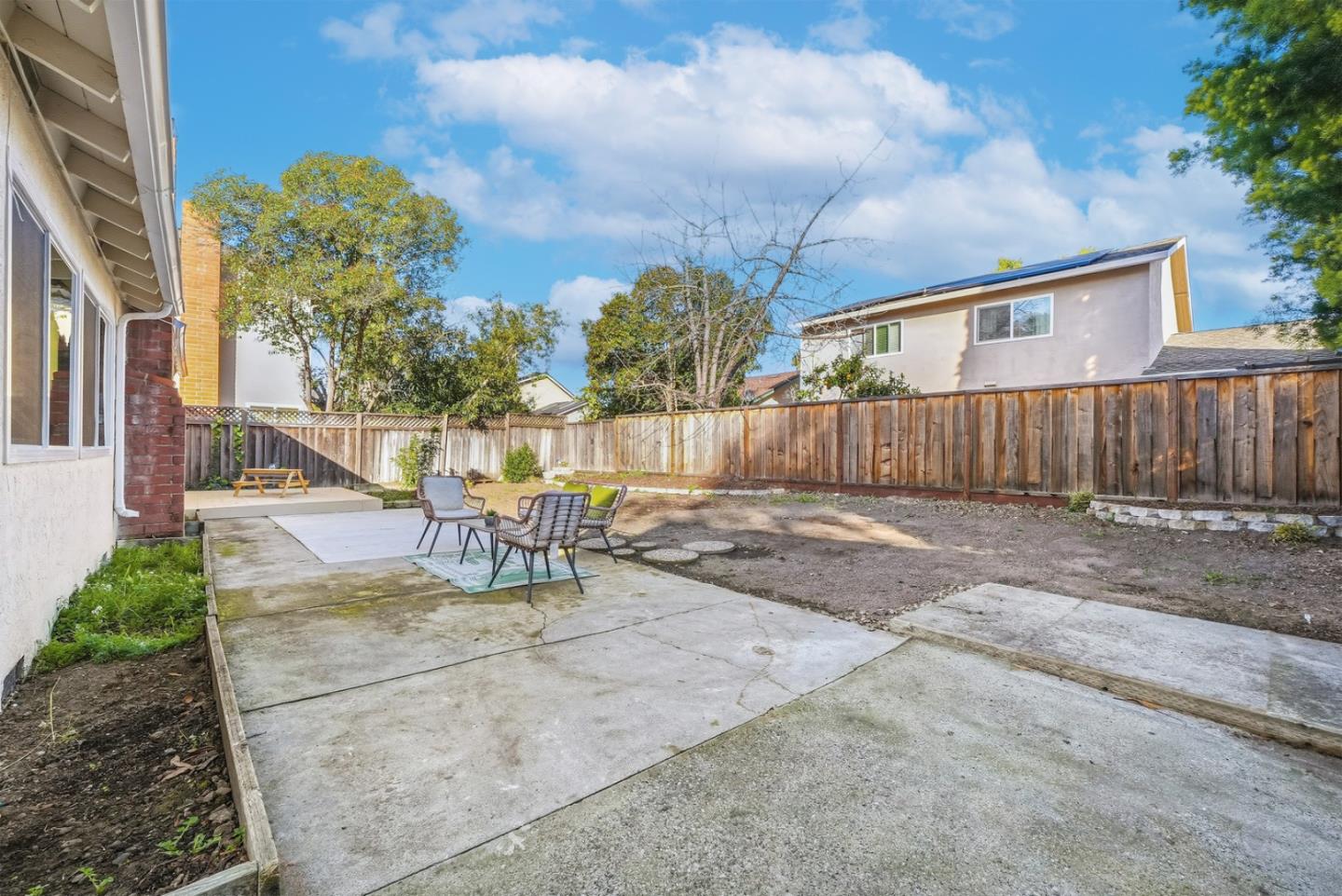 Detail Gallery Image 26 of 29 For 6290 Mahan Dr, San Jose,  CA 95123 - 3 Beds | 2 Baths