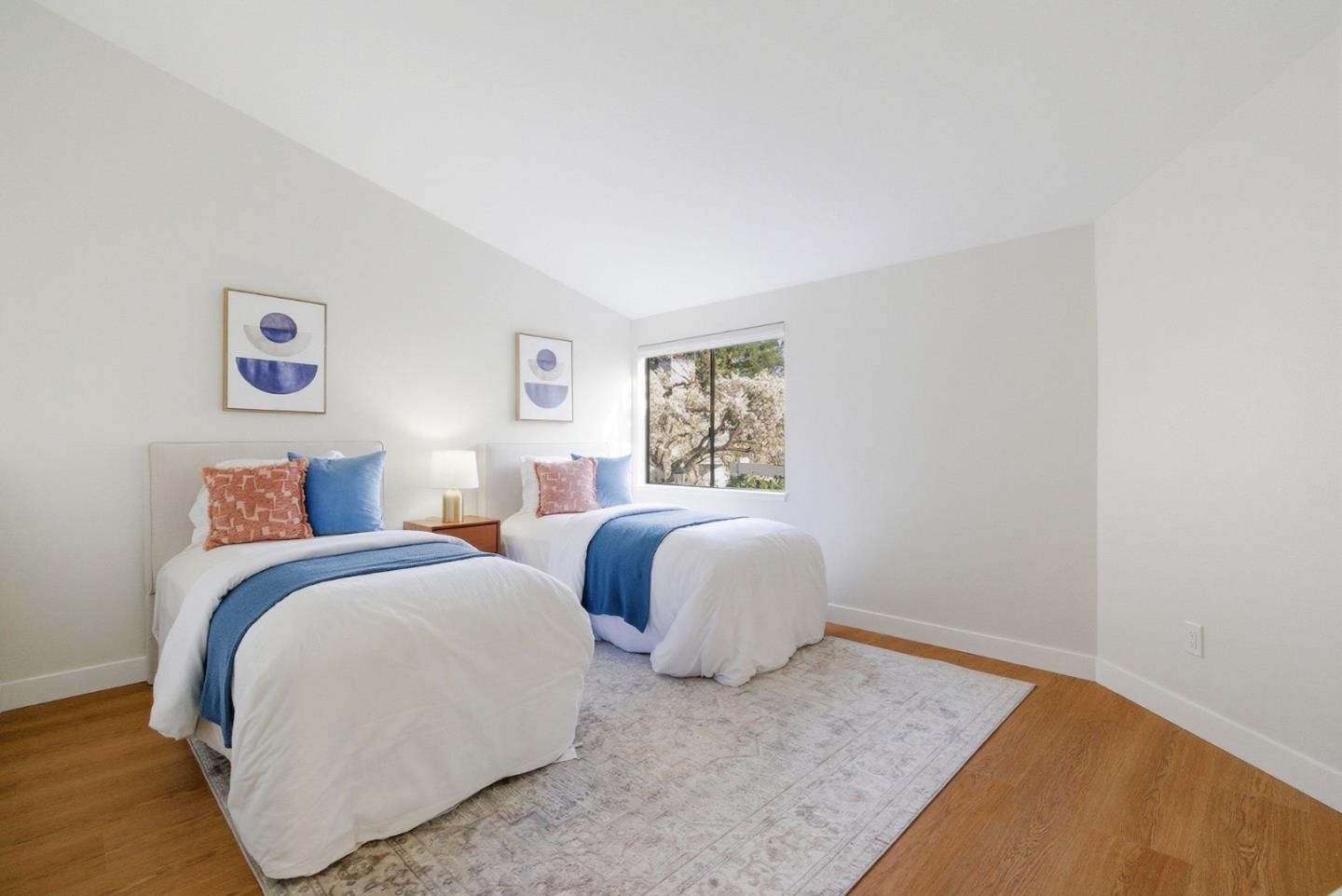 Detail Gallery Image 23 of 46 For 248 Walker Dr #17,  Mountain View,  CA 94043 - 2 Beds | 2/1 Baths