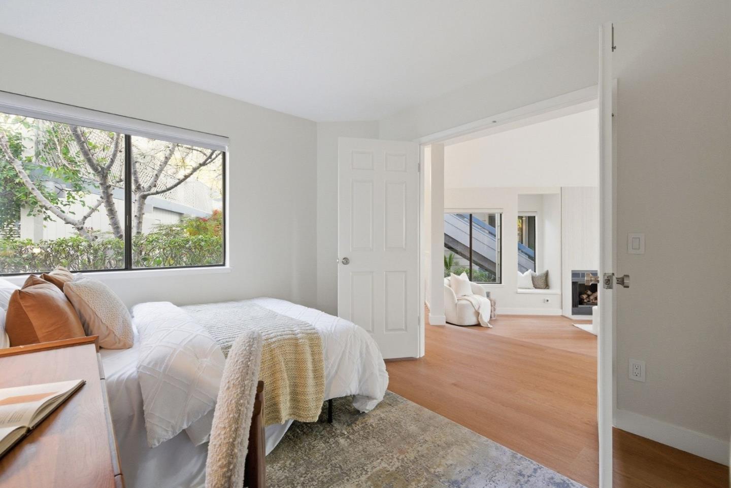 Detail Gallery Image 29 of 46 For 248 Walker Dr #17,  Mountain View,  CA 94043 - 2 Beds | 2/1 Baths