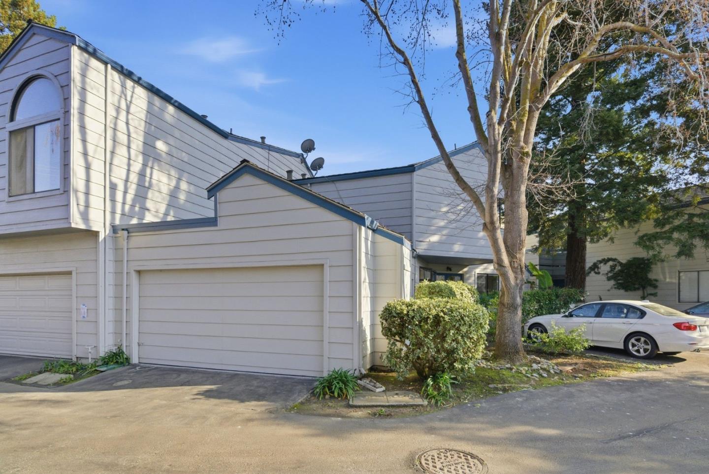 Detail Gallery Image 36 of 46 For 248 Walker Dr #17,  Mountain View,  CA 94043 - 2 Beds | 2/1 Baths