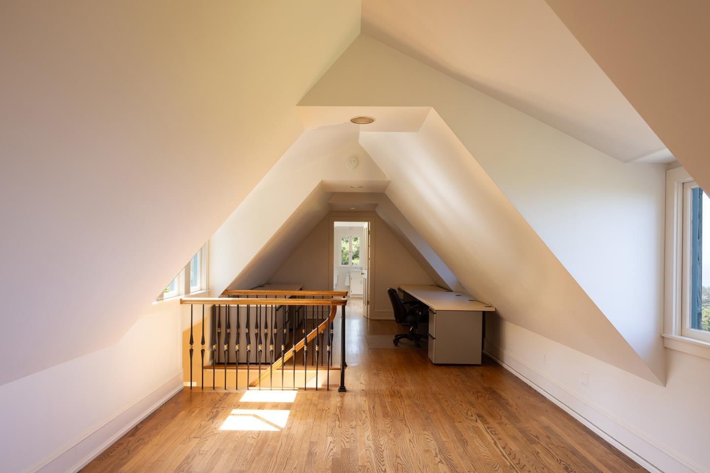 Detail Gallery Image 34 of 60 For 228 Lower Walden Rd, Carmel,  CA 93923 - 4 Beds | 4/1 Baths