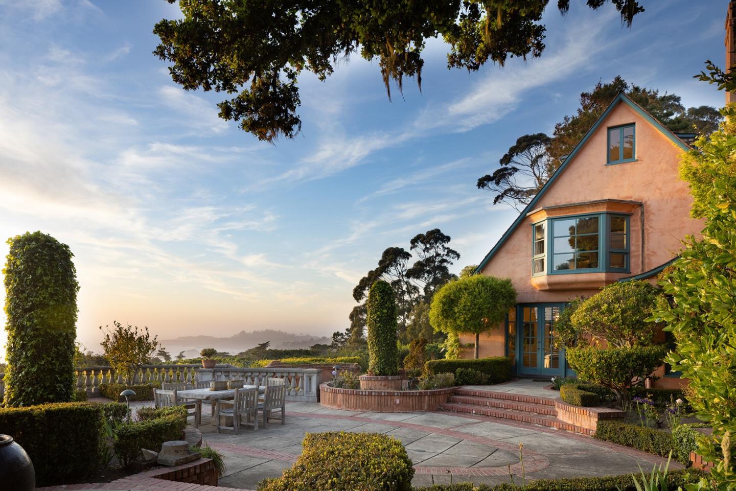 Detail Gallery Image 46 of 60 For 228 Lower Walden Rd, Carmel,  CA 93923 - 4 Beds | 4/1 Baths