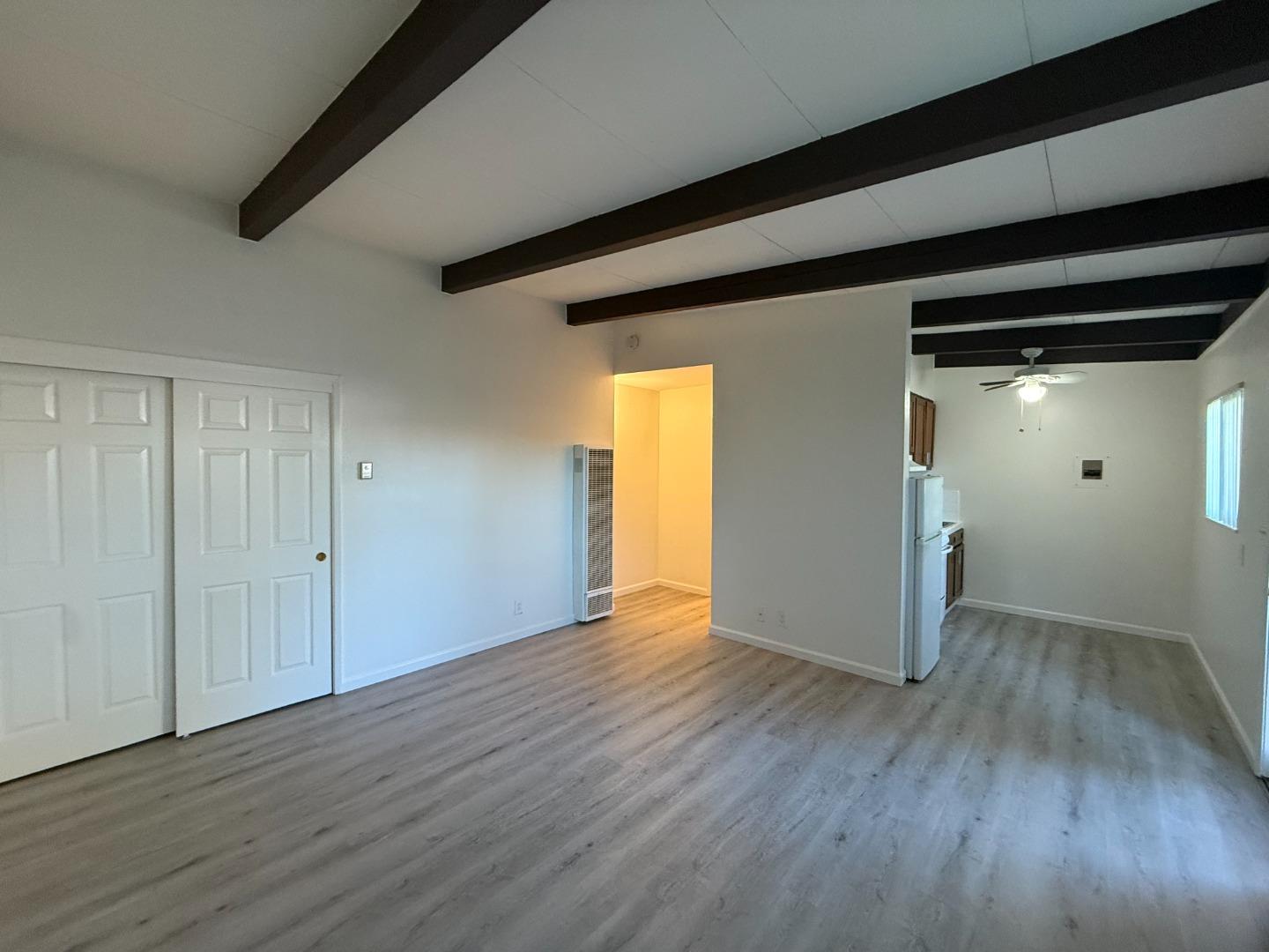 Detail Gallery Image 10 of 13 For 962 W Weddell Dr, Sunnyvale,  CA 94089 - – Beds | – Baths