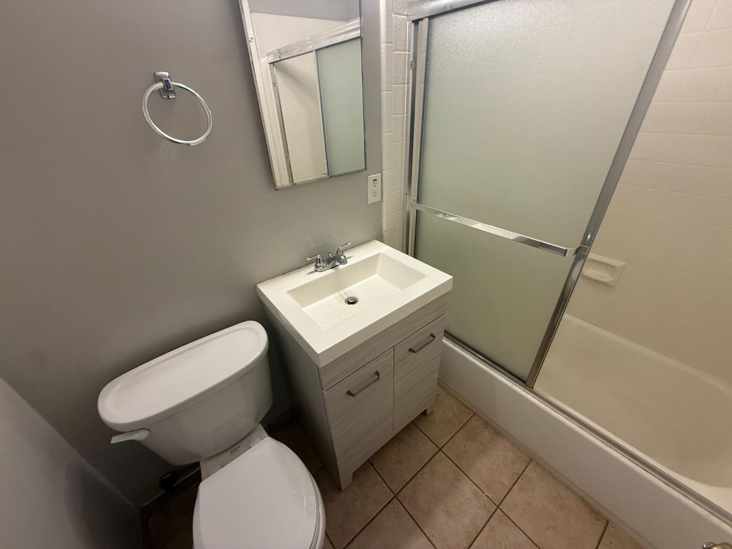 Detail Gallery Image 8 of 13 For 962 W Weddell Dr, Sunnyvale,  CA 94089 - – Beds | – Baths