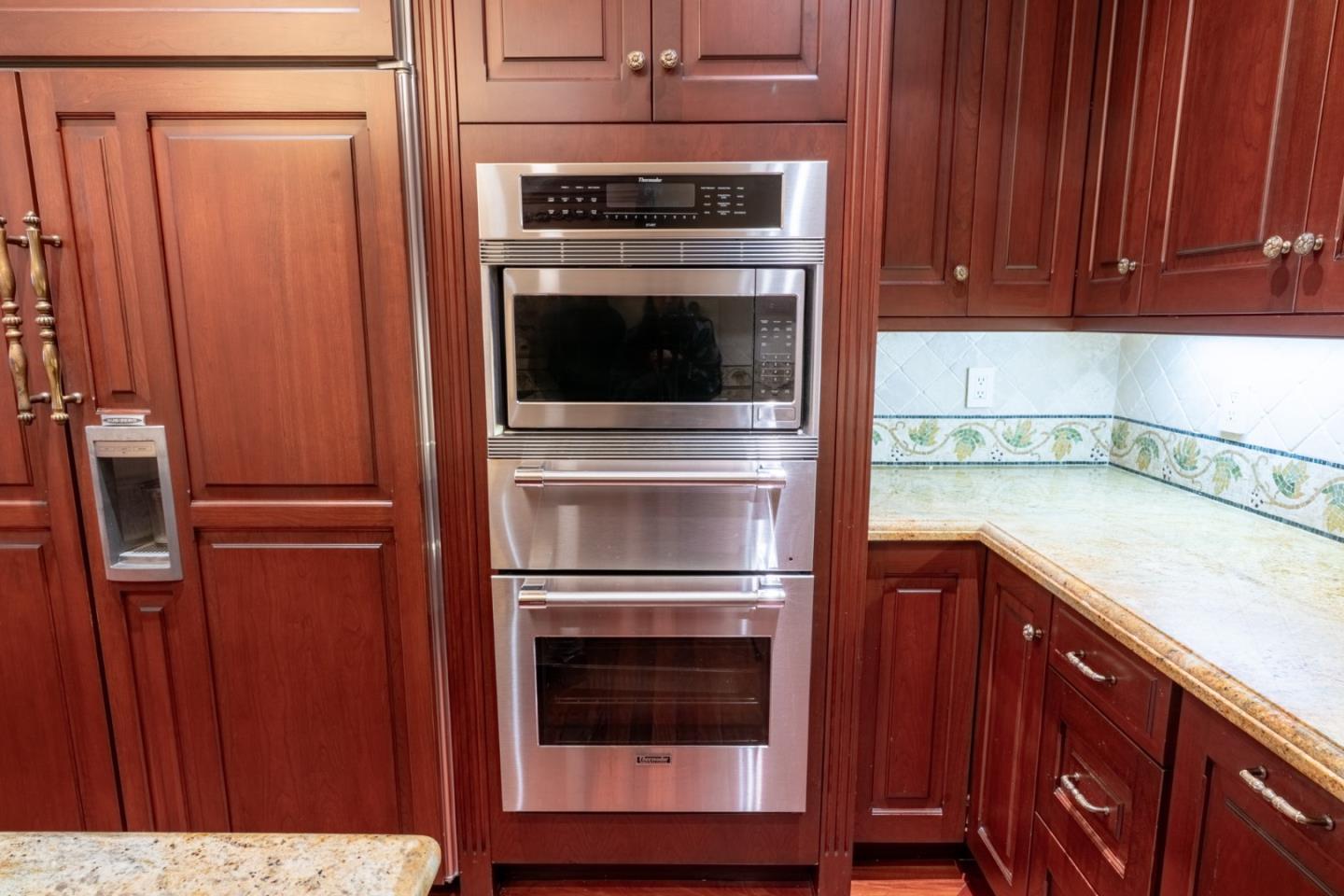 Detail Gallery Image 12 of 35 For 222 6th Ave #302,  San Mateo,  CA 94401 - 3 Beds | 2/1 Baths