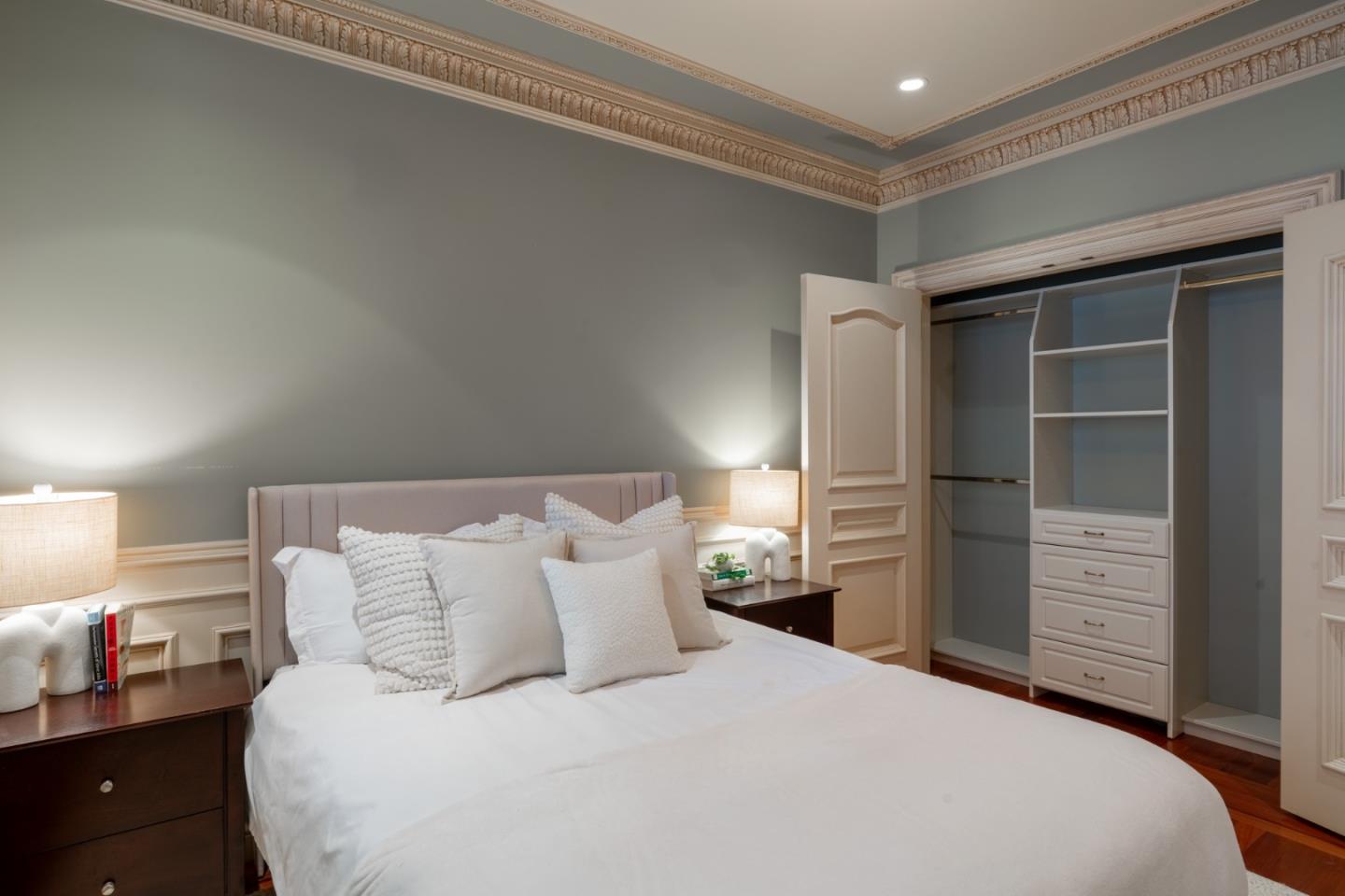 Detail Gallery Image 19 of 35 For 222 6th Ave #302,  San Mateo,  CA 94401 - 3 Beds | 2/1 Baths