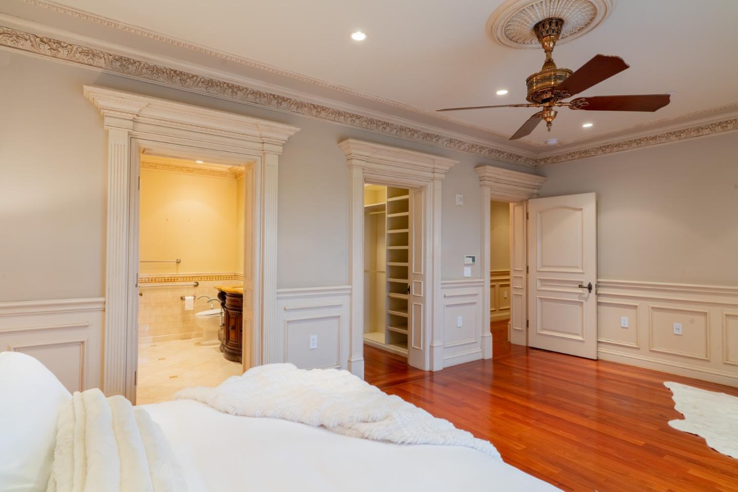 Detail Gallery Image 24 of 35 For 222 6th Ave #302,  San Mateo,  CA 94401 - 3 Beds | 2/1 Baths