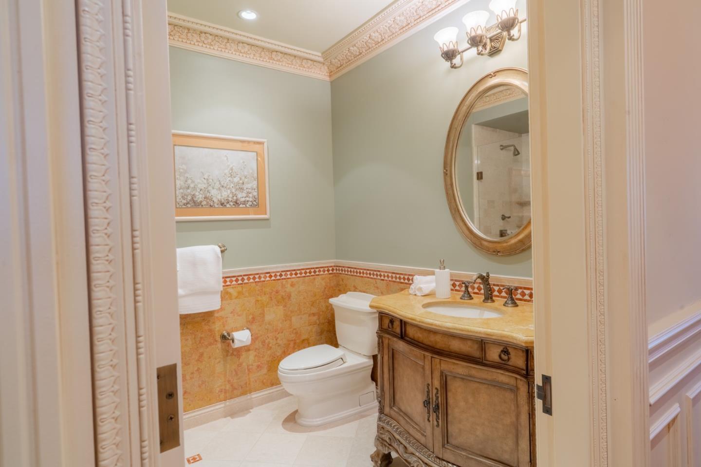 Detail Gallery Image 33 of 35 For 222 6th Ave #302,  San Mateo,  CA 94401 - 3 Beds | 2/1 Baths