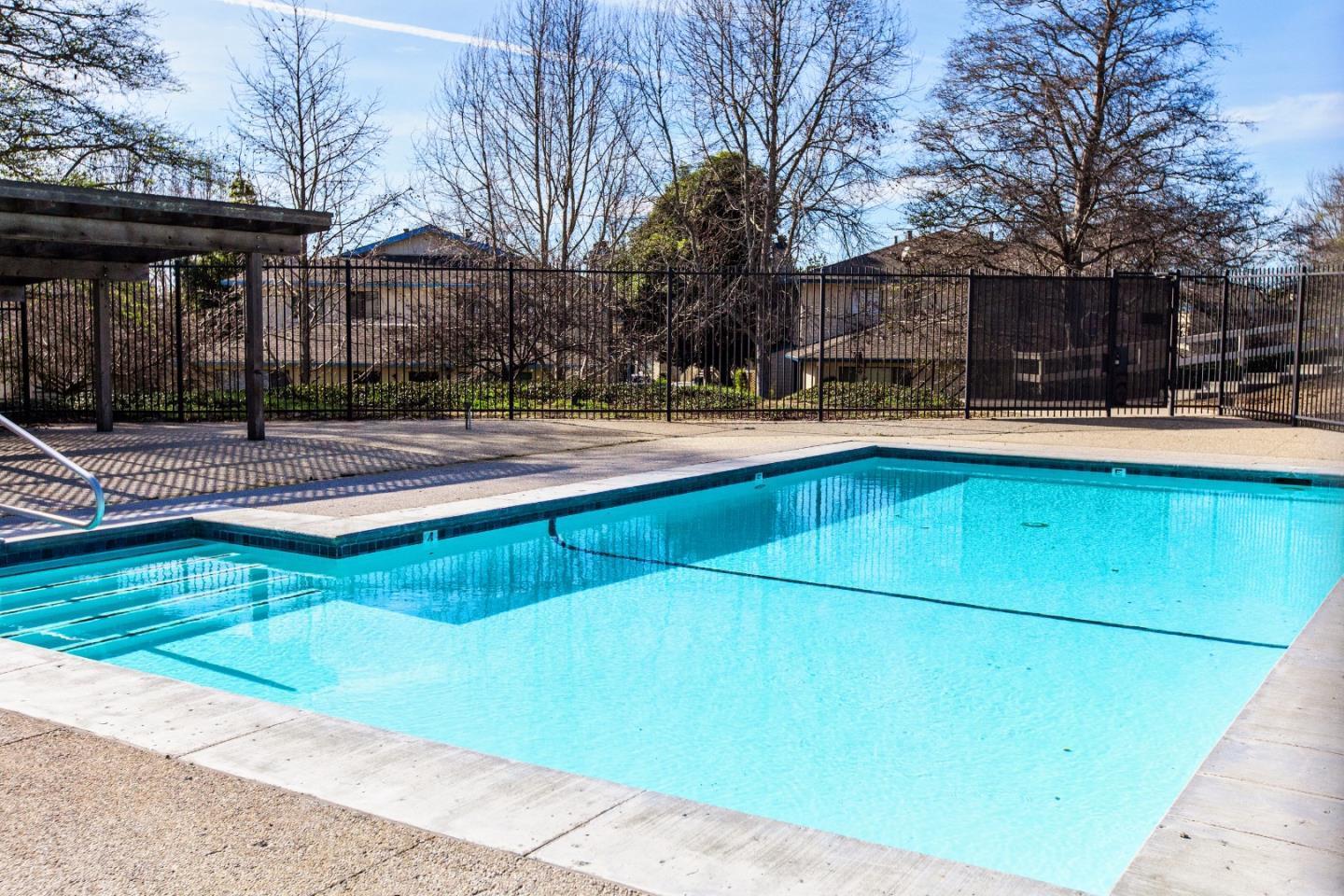 Detail Gallery Image 25 of 27 For 229 Silver Leaf Dr #B,  Watsonville,  CA 95076 - 3 Beds | 1/1 Baths