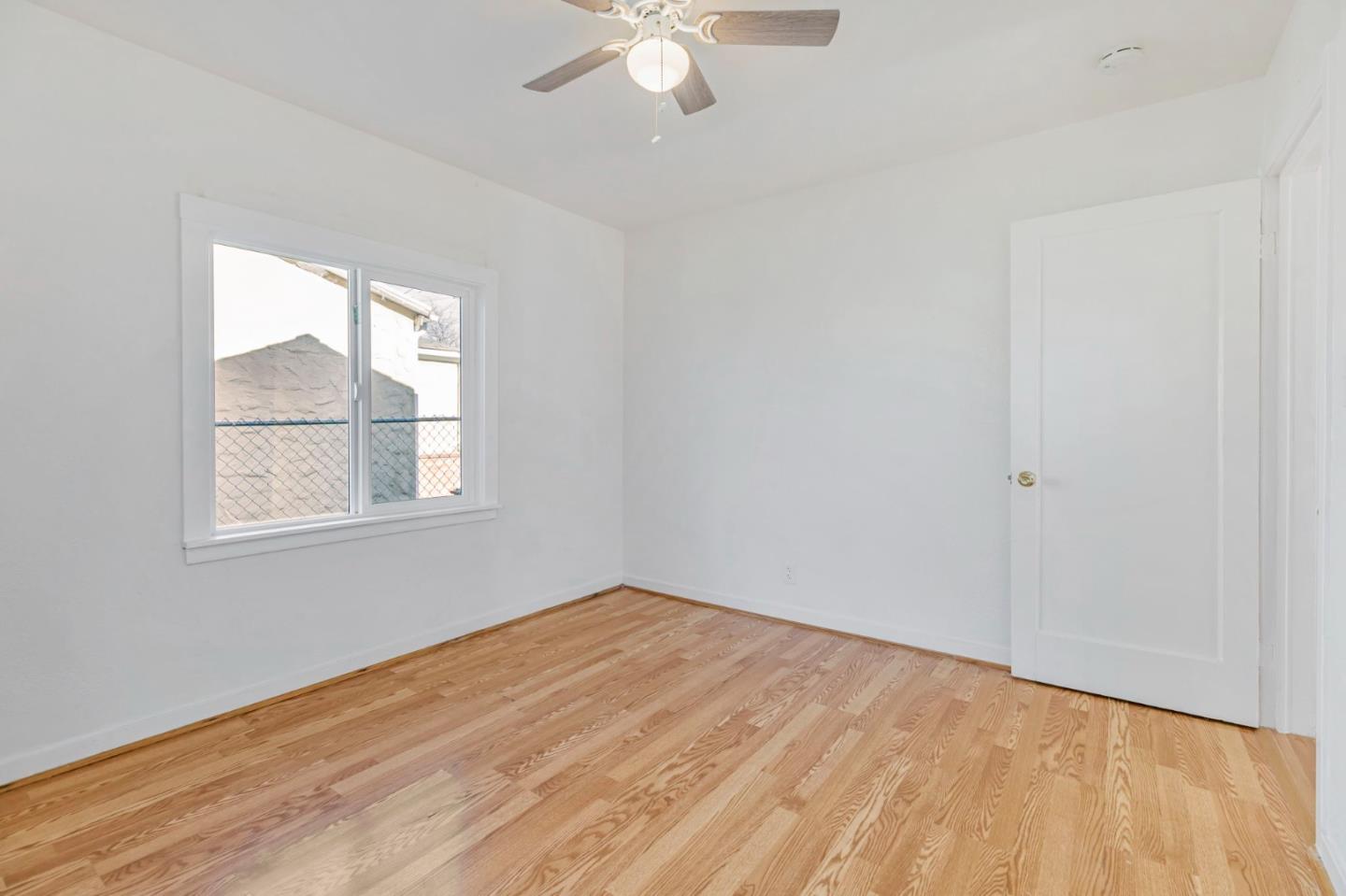 Detail Gallery Image 20 of 29 For 2343 Erickson St, Sacramento,  CA 95815 - – Beds | – Baths