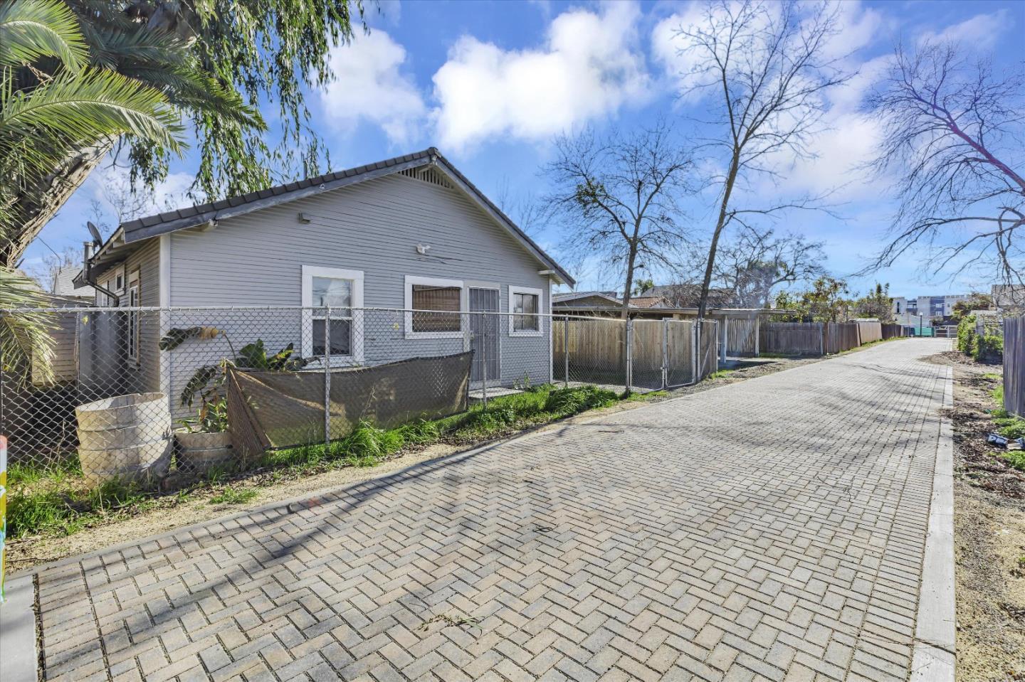 Detail Gallery Image 29 of 29 For 2343 Erickson St, Sacramento,  CA 95815 - – Beds | – Baths