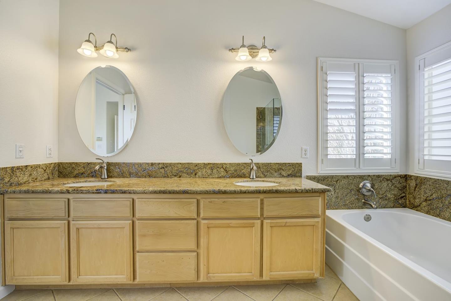 Detail Gallery Image 37 of 48 For 6751 Positano Ln, San Jose,  CA 95138 - 4 Beds | 2/1 Baths
