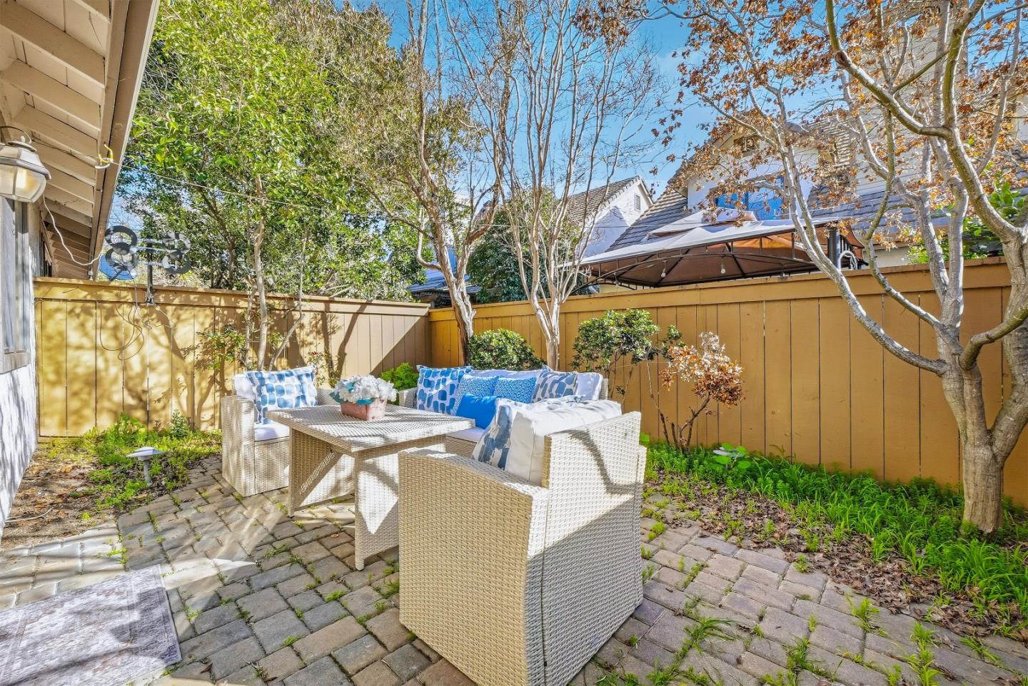 Detail Gallery Image 25 of 39 For 1406 Beringer Ct, San Jose,  CA 95125 - 2 Beds | 2/1 Baths