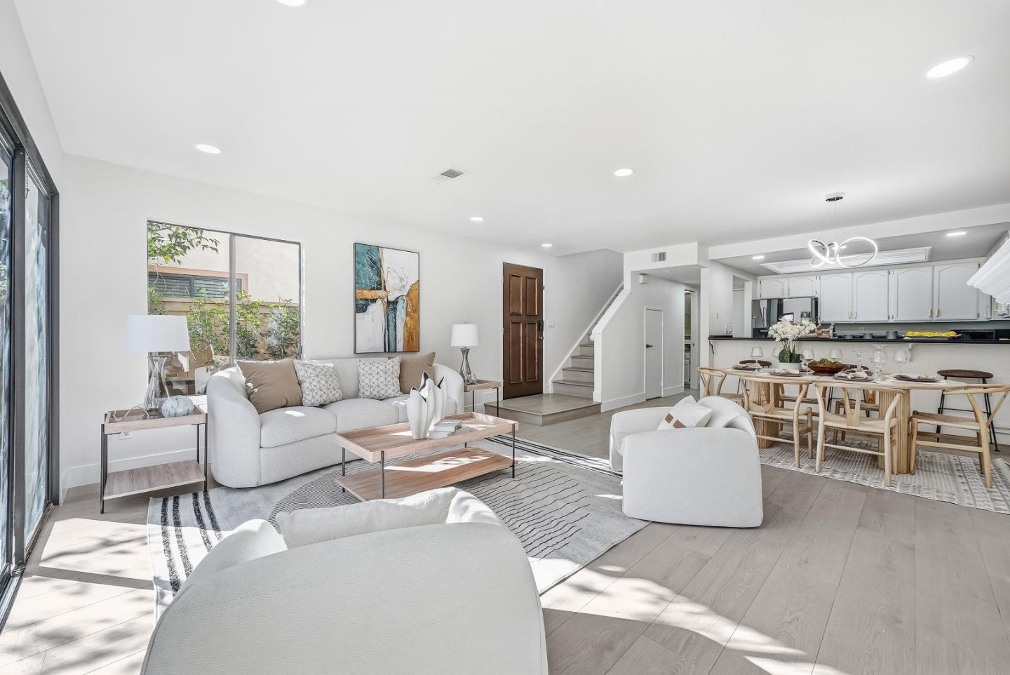 Detail Gallery Image 3 of 39 For 1406 Beringer Ct, San Jose,  CA 95125 - 2 Beds | 2/1 Baths