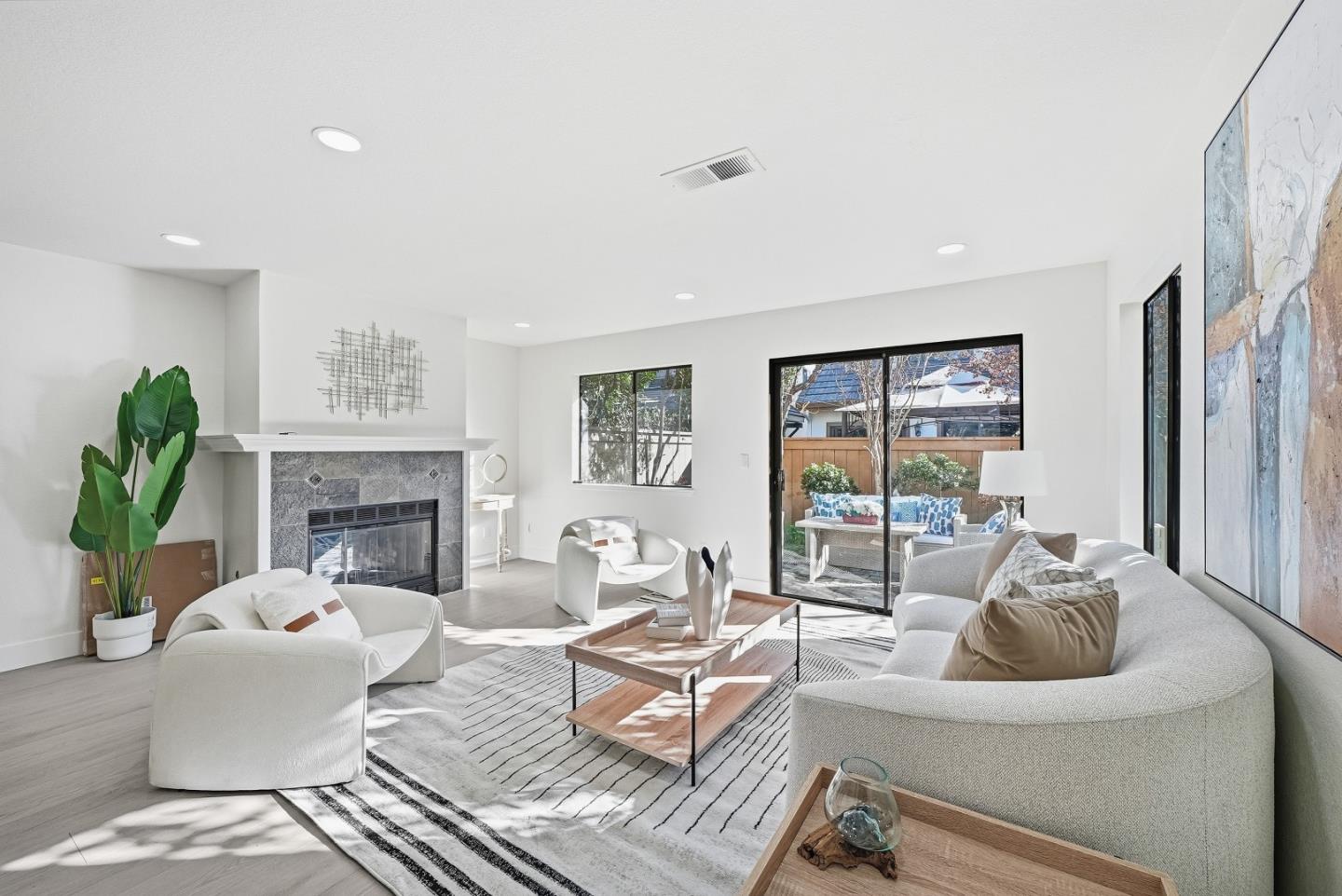 Detail Gallery Image 7 of 39 For 1406 Beringer Ct, San Jose,  CA 95125 - 2 Beds | 2/1 Baths