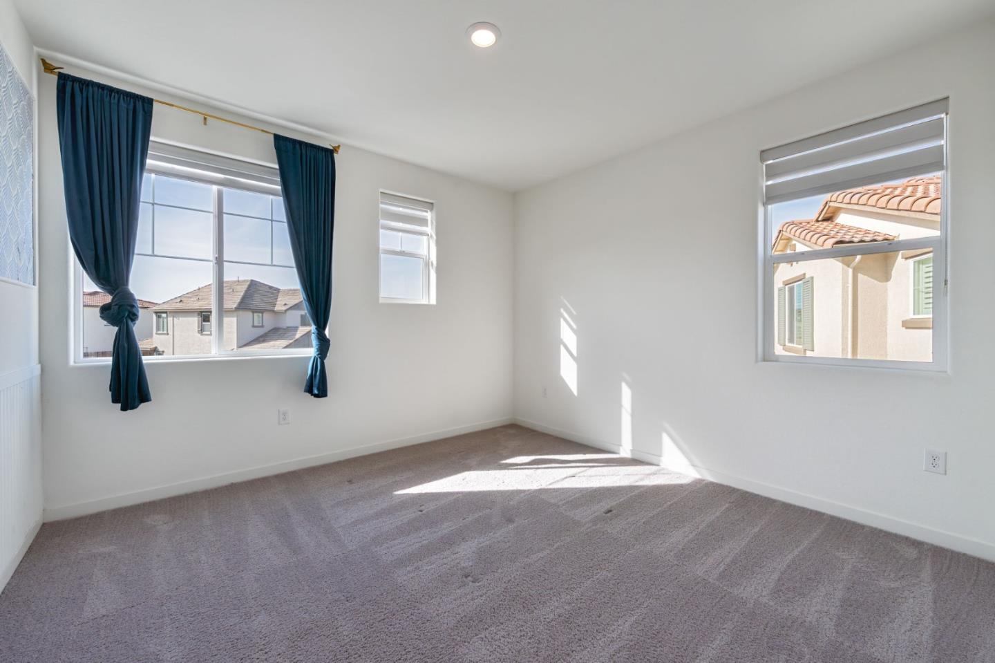 Detail Gallery Image 25 of 51 For 4522 Drowsy Water Way, Folsom,  CA 95630 - 4 Beds | 3 Baths