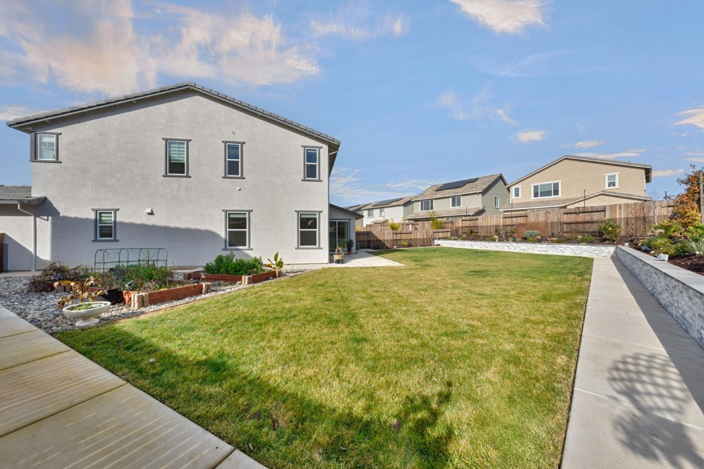 Detail Gallery Image 49 of 51 For 4522 Drowsy Water Way, Folsom,  CA 95630 - 4 Beds | 3 Baths