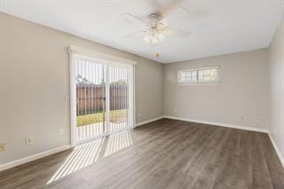 Detail Gallery Image 11 of 37 For 3203 Luscutoff Ct, Sacramento,  CA 95820 - 2 Beds | 2 Baths