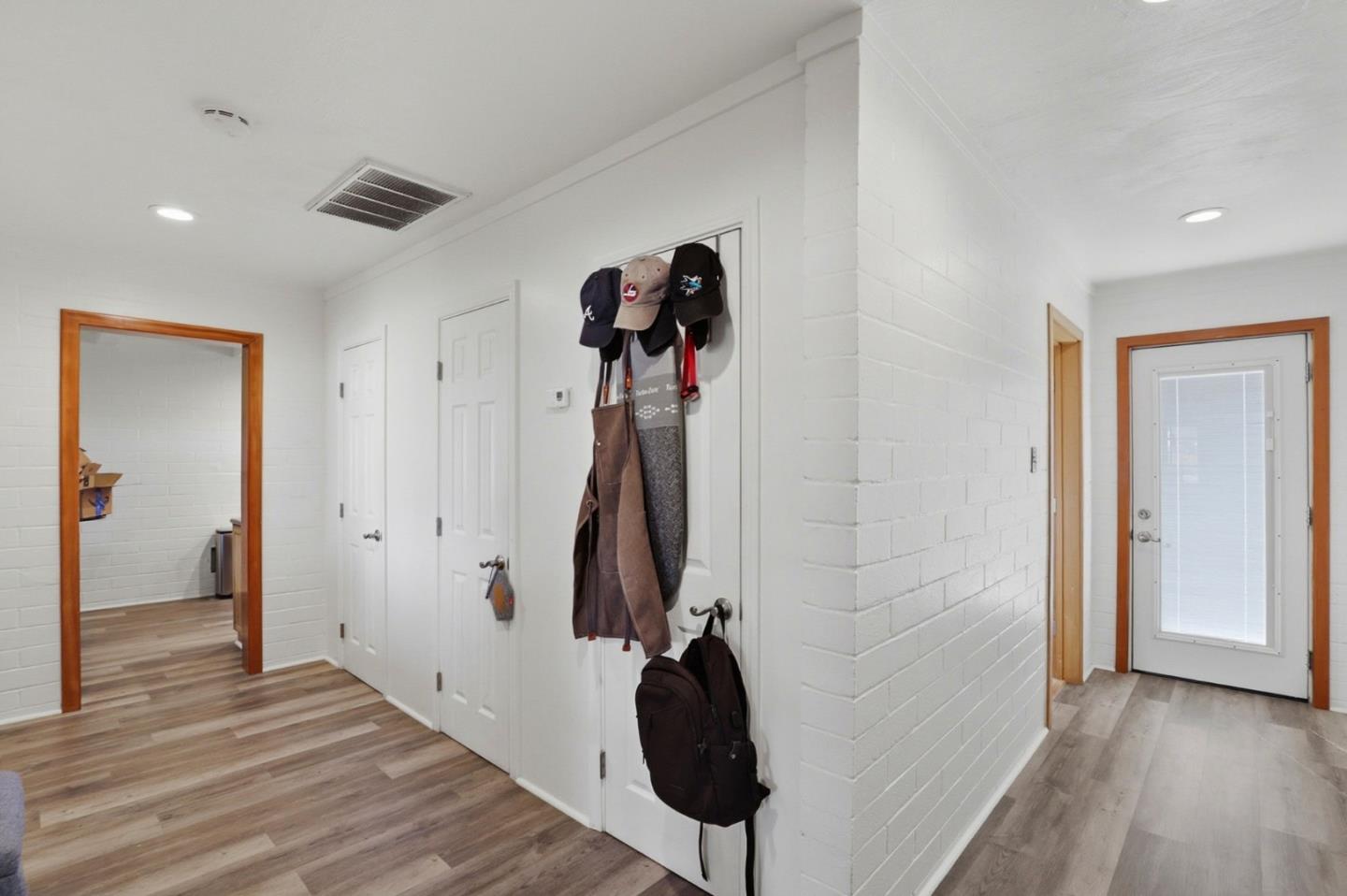 Detail Gallery Image 5 of 50 For 13805 Colony Ave, San Martin,  CA 95046 - 2 Beds | 1 Baths