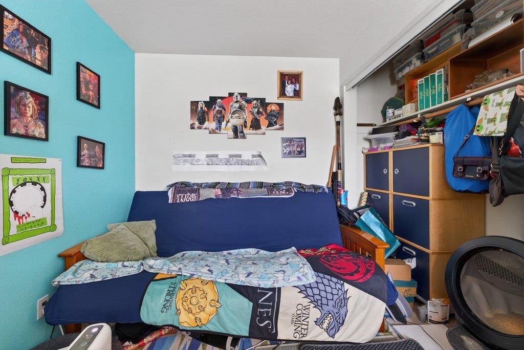 Detail Gallery Image 12 of 19 For 126b Hunolt St, Santa Cruz,  CA 95060 - 3 Beds | 2 Baths