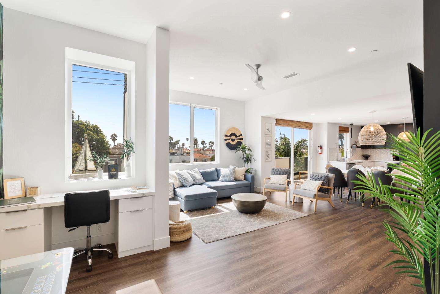 Detail Gallery Image 9 of 70 For 508 N Tremont St a,  Oceanside,  CA 92054 - 3 Beds | 3/1 Baths