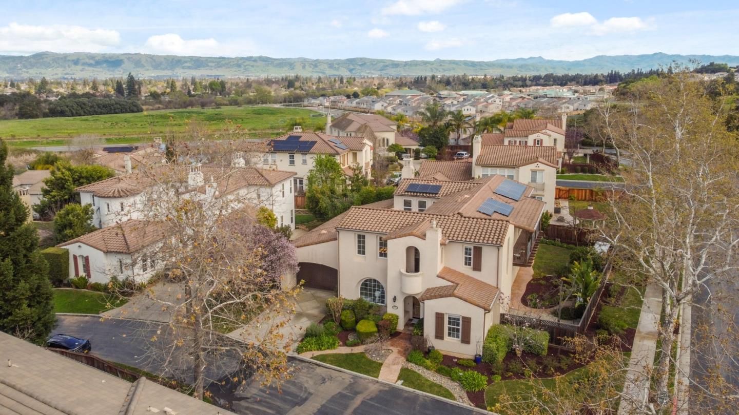 Detail Gallery Image 70 of 84 For 1826 Club Dr, Gilroy,  CA 95020 - 4 Beds | 4 Baths