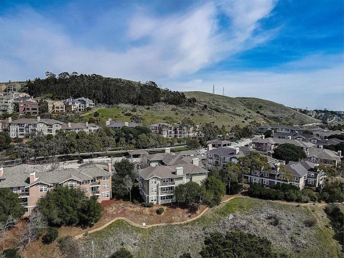 633 Swallowtail Court, Brisbane, CA, 94005