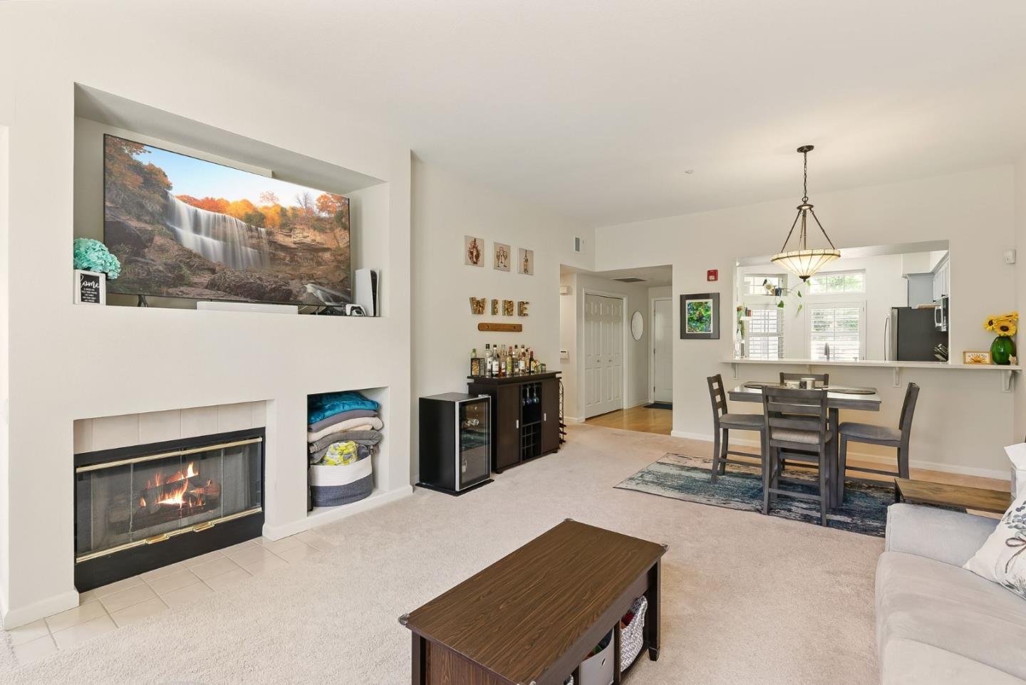 Detail Gallery Image 7 of 31 For 633 Swallowtail Ct, Brisbane,  CA 94005 - 3 Beds | 2 Baths