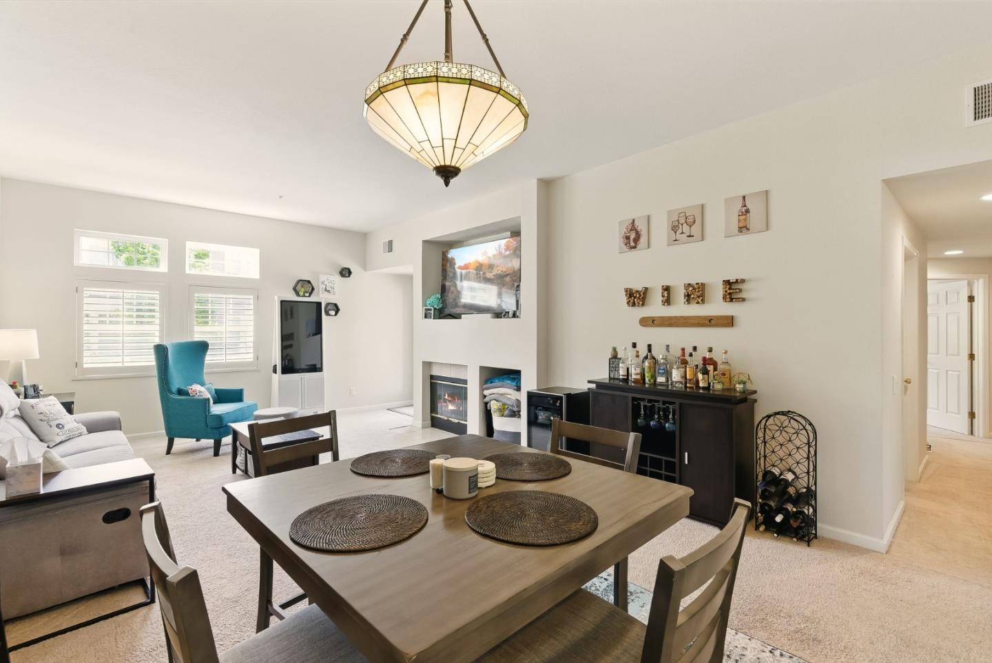 Detail Gallery Image 8 of 31 For 633 Swallowtail Ct, Brisbane,  CA 94005 - 3 Beds | 2 Baths