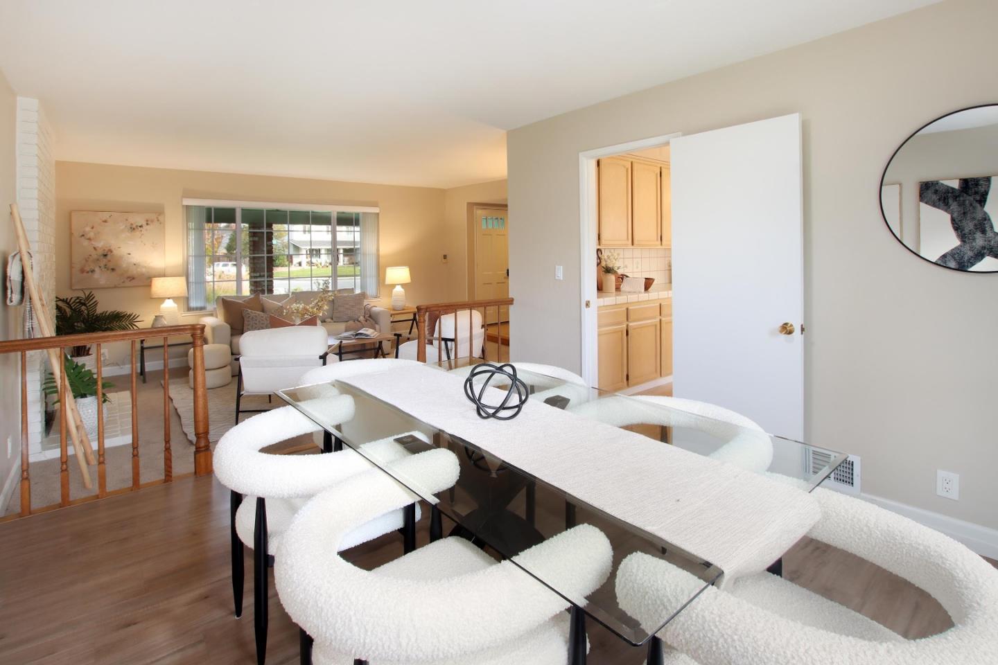 Detail Gallery Image 13 of 35 For 875 Tartarian Way, Sunnyvale,  CA 94087 - 6 Beds | 3 Baths