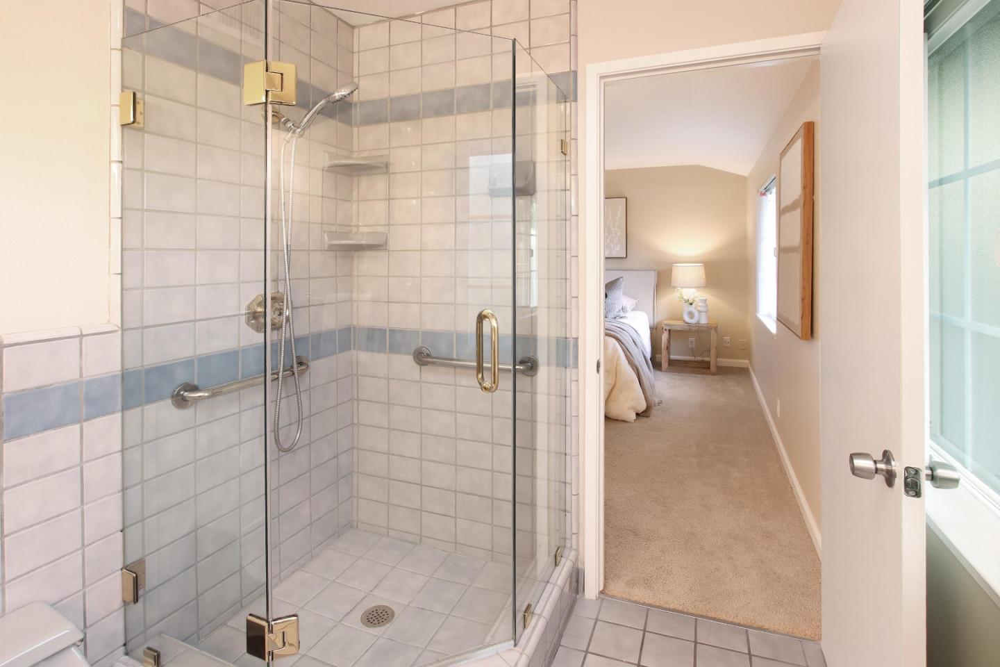 Detail Gallery Image 24 of 35 For 875 Tartarian Way, Sunnyvale,  CA 94087 - 6 Beds | 3 Baths