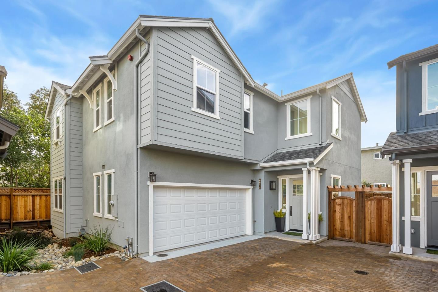 Detail Gallery Image 2 of 34 For 4914 Vivi Place, San Jose,  CA 95124 - 4 Beds | 3 Baths