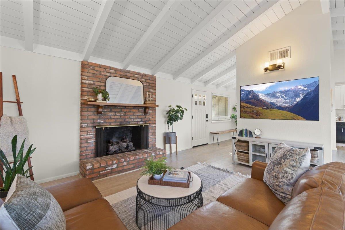 Detail Gallery Image 11 of 69 For 2715 Lafayette St, Soquel,  CA 95073 - 3 Beds | 2 Baths