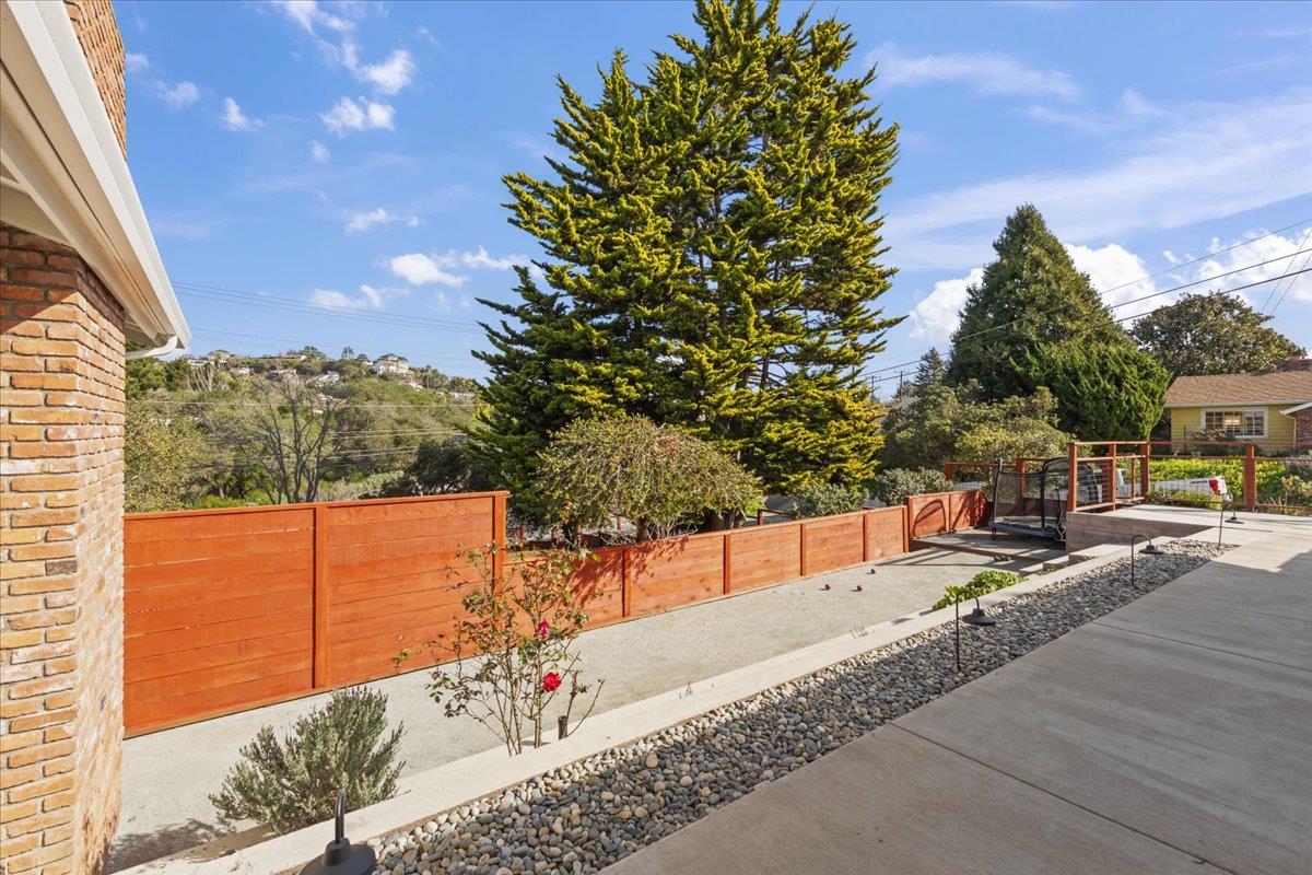 Detail Gallery Image 5 of 69 For 2715 Lafayette St, Soquel,  CA 95073 - 3 Beds | 2 Baths