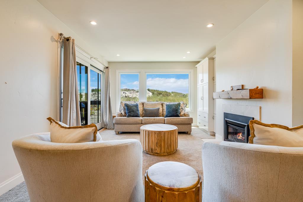 Detail Gallery Image 8 of 52 For 101 Shell Dr #3,  Watsonville,  CA 95076 - 2 Beds | 2 Baths