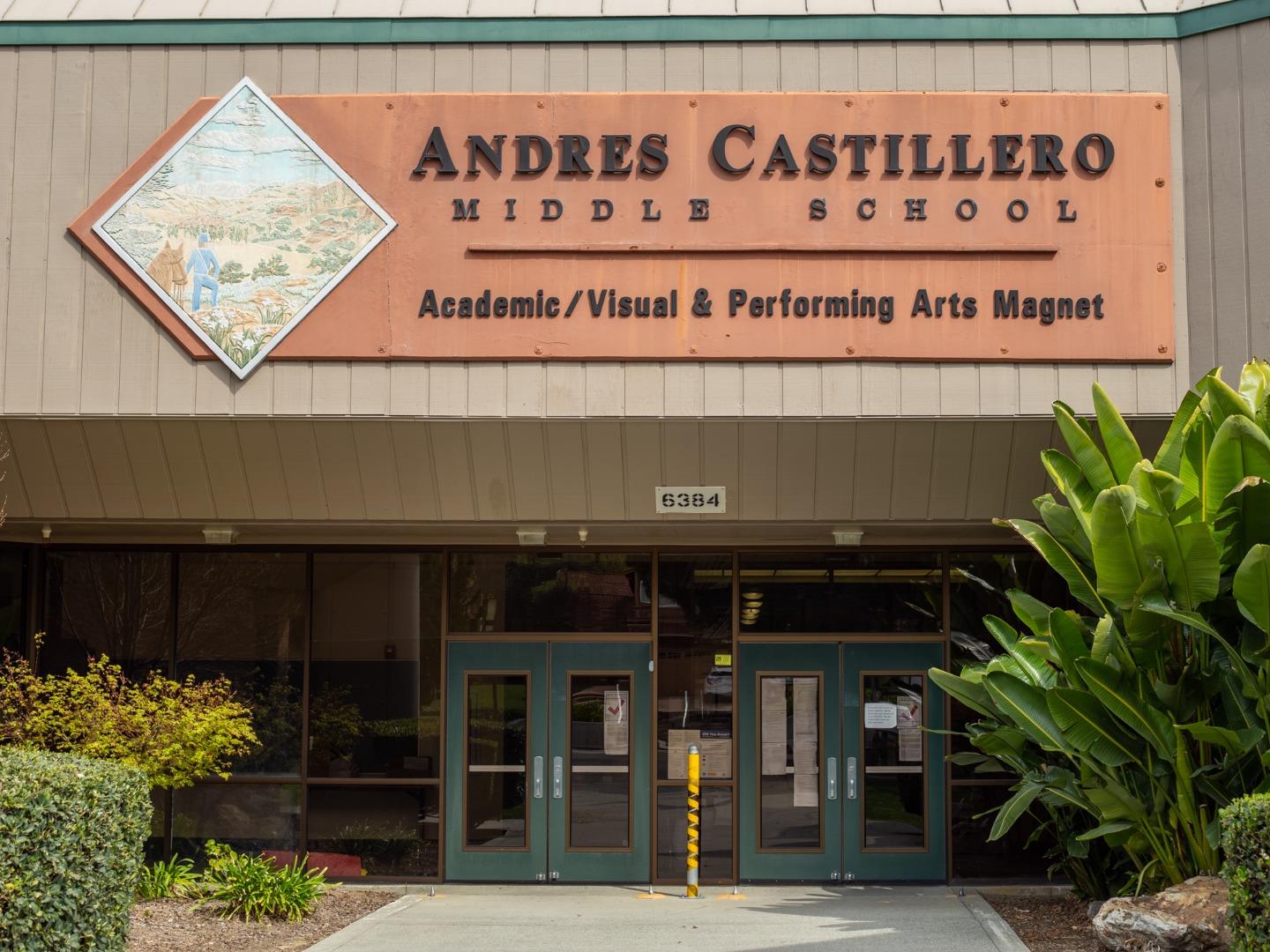 Detail Gallery Image 37 of 45 For 6834 Rockview Ct, San Jose,  CA 95120 - 4 Beds | 3/1 Baths