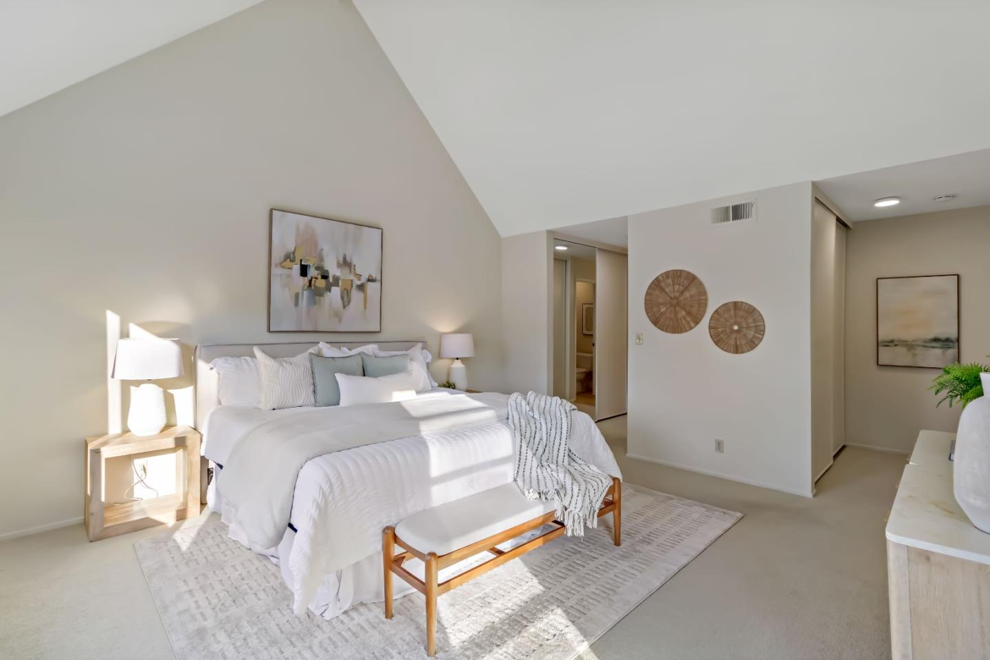 Detail Gallery Image 18 of 52 For 4148 Thain Way, Palo Alto,  CA 94306 - 2 Beds | 2 Baths