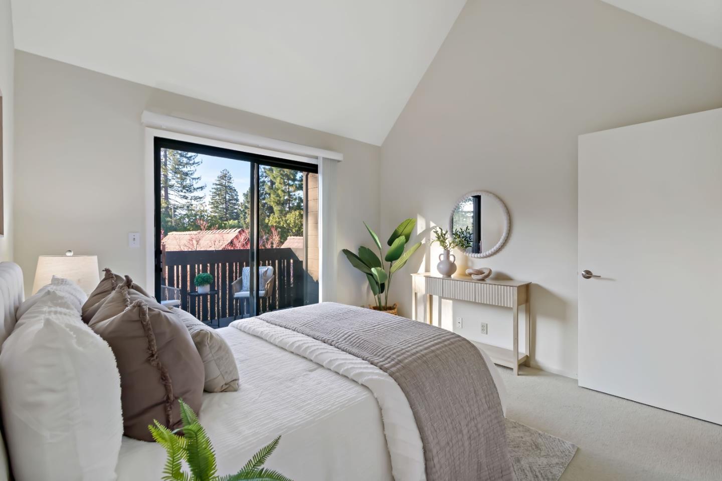 Detail Gallery Image 24 of 52 For 4148 Thain Way, Palo Alto,  CA 94306 - 2 Beds | 2 Baths