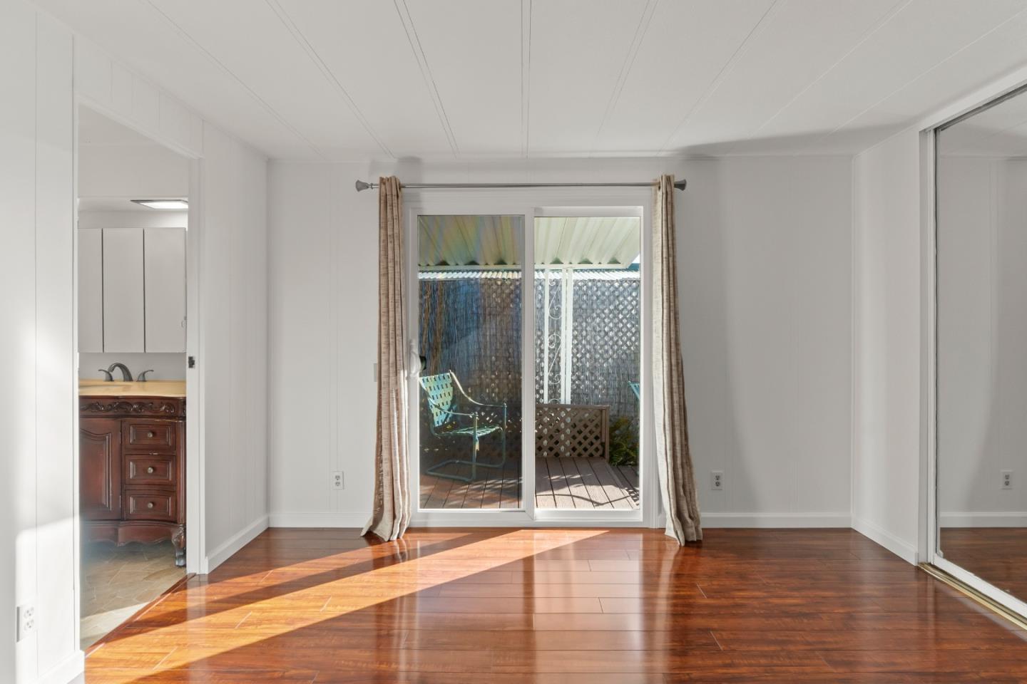 Detail Gallery Image 21 of 32 For 19 Dolphin Court #19,  Half Moon Bay,  CA 94019 - 2 Beds | 2 Baths