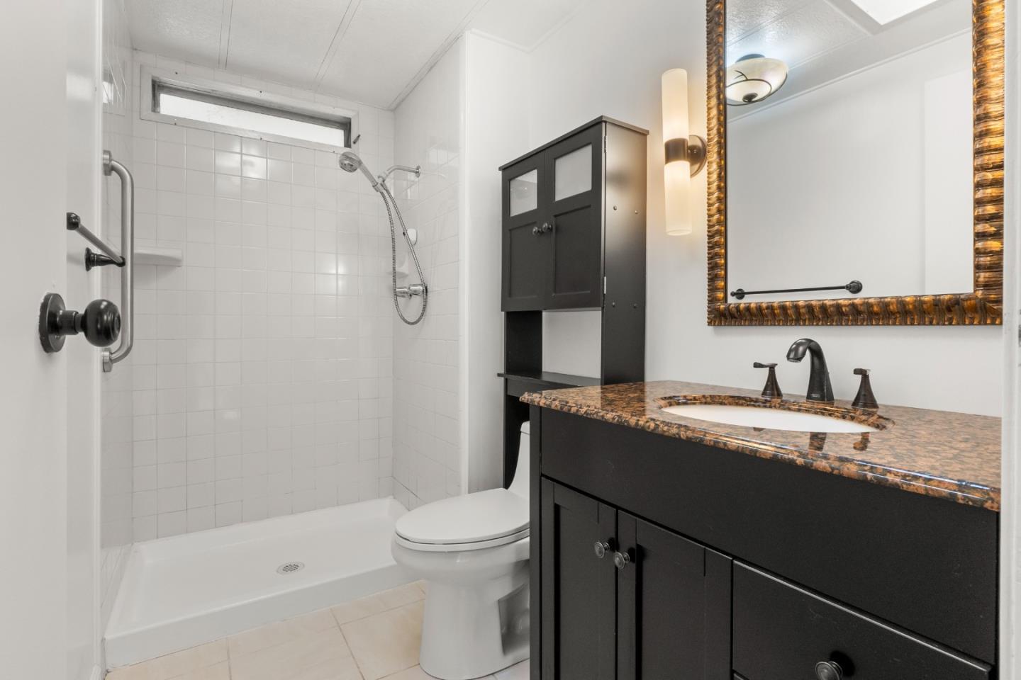 Detail Gallery Image 6 of 32 For 19 Dolphin Court #19,  Half Moon Bay,  CA 94019 - 2 Beds | 2 Baths