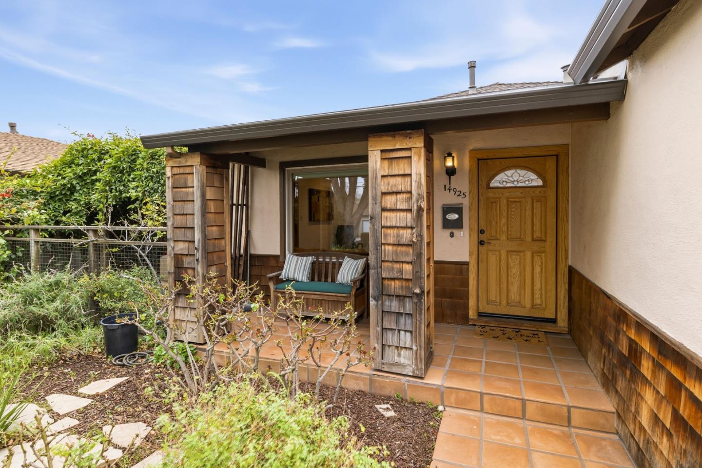 Detail Gallery Image 10 of 45 For 14925 Joanne Ave, San Jose,  CA 95127 - 3 Beds | 2/1 Baths