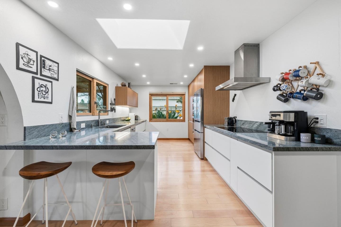 Detail Gallery Image 16 of 45 For 14925 Joanne Ave, San Jose,  CA 95127 - 3 Beds | 2/1 Baths