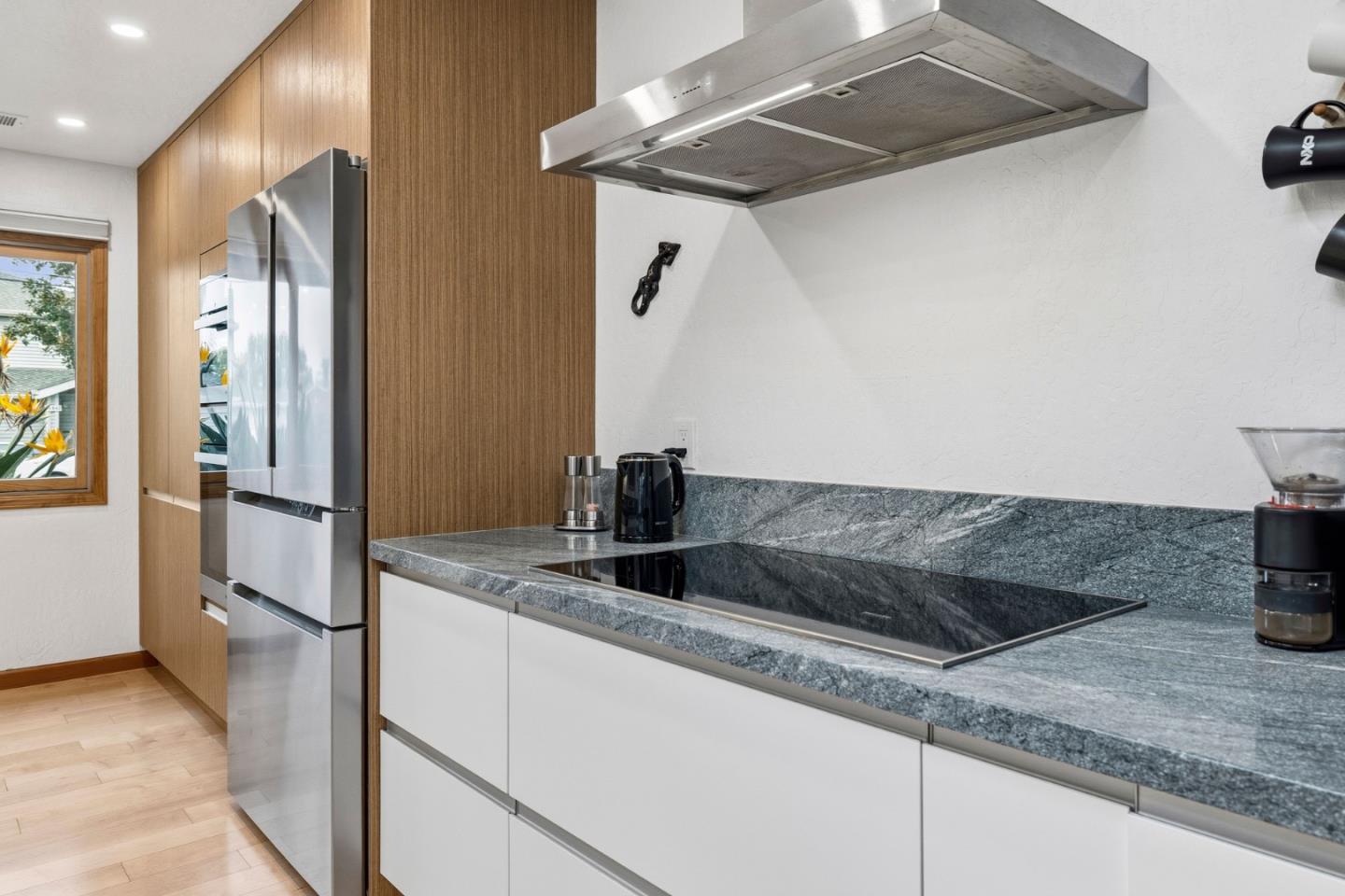 Detail Gallery Image 17 of 45 For 14925 Joanne Ave, San Jose,  CA 95127 - 3 Beds | 2/1 Baths