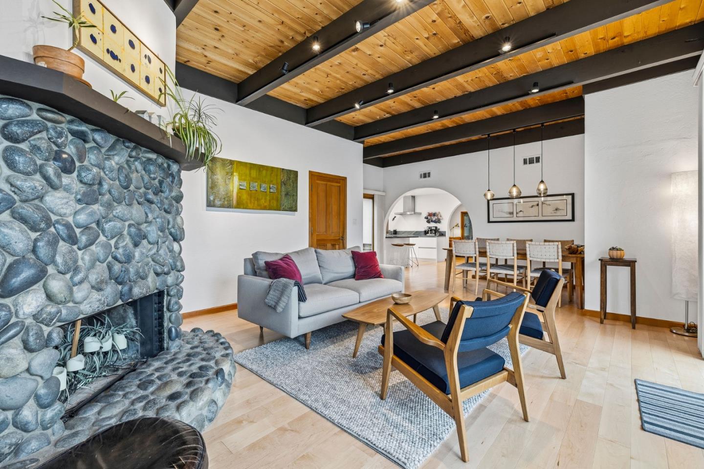 Detail Gallery Image 21 of 45 For 14925 Joanne Ave, San Jose,  CA 95127 - 3 Beds | 2/1 Baths