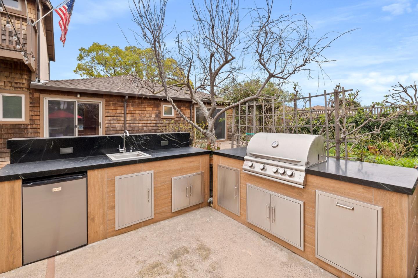 Detail Gallery Image 40 of 45 For 14925 Joanne Ave, San Jose,  CA 95127 - 3 Beds | 2/1 Baths