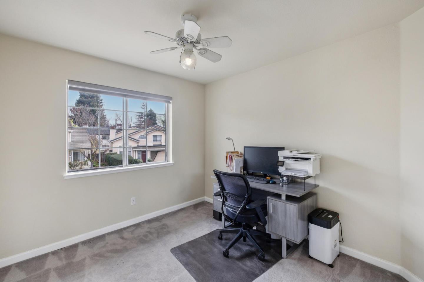 Detail Gallery Image 31 of 38 For 1468 Leaftree Cir, San Jose,  CA 95131 - 4 Beds | 2/1 Baths