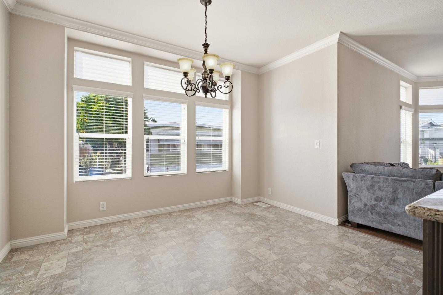 Detail Gallery Image 15 of 32 For 1200 W Winton Ave #203,  Hayward,  CA 94545 - 3 Beds | 0 Baths