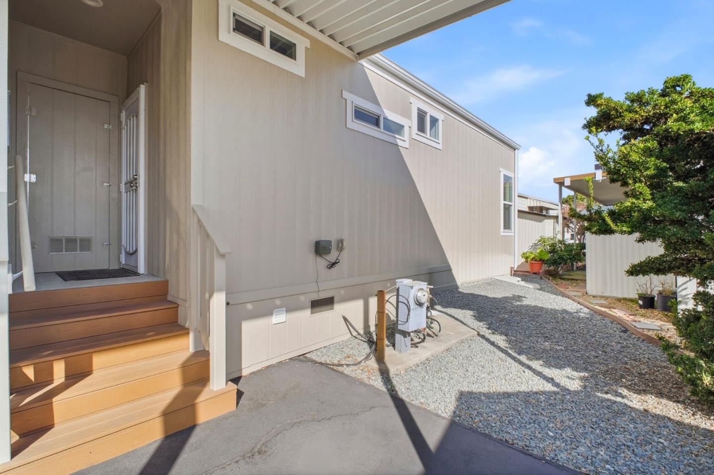 Detail Gallery Image 30 of 32 For 1200 W Winton Ave #203,  Hayward,  CA 94545 - 3 Beds | 0 Baths