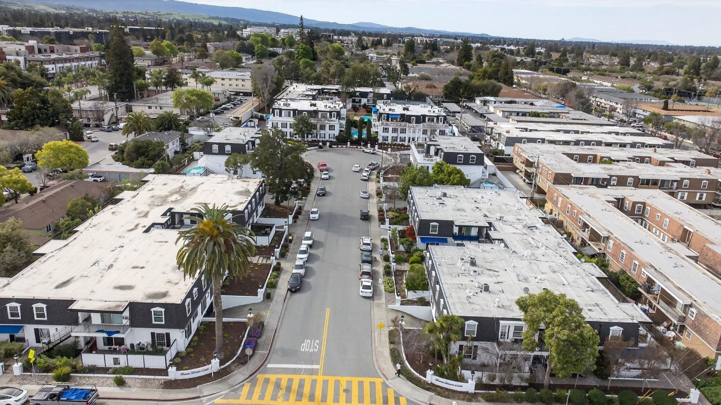 Detail Gallery Image 25 of 33 For 1910 Mount Vernon Ct #10,  Mountain View,  CA 94040 - 1 Beds | 1 Baths