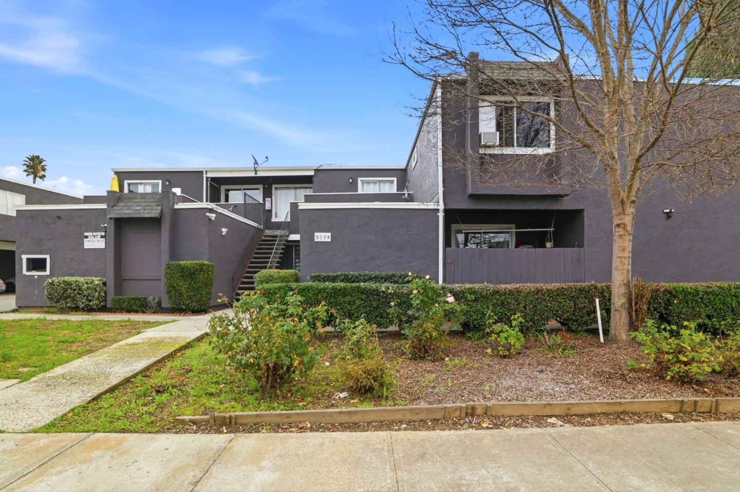 Detail Gallery Image 4 of 16 For 5390 Carryback Ave, San Jose,  CA 95111 - – Beds | – Baths